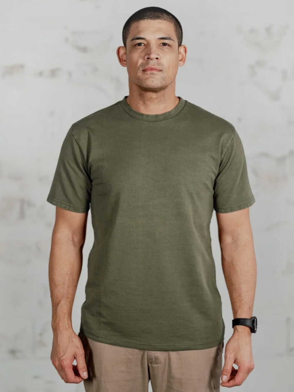 NWT Legend Classic Olive Crewneck Men's T-Shirt, Size L